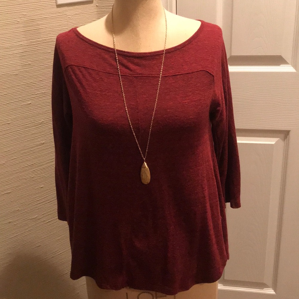 LOFT top. Longer in back. Flowy! Soft, comfy!